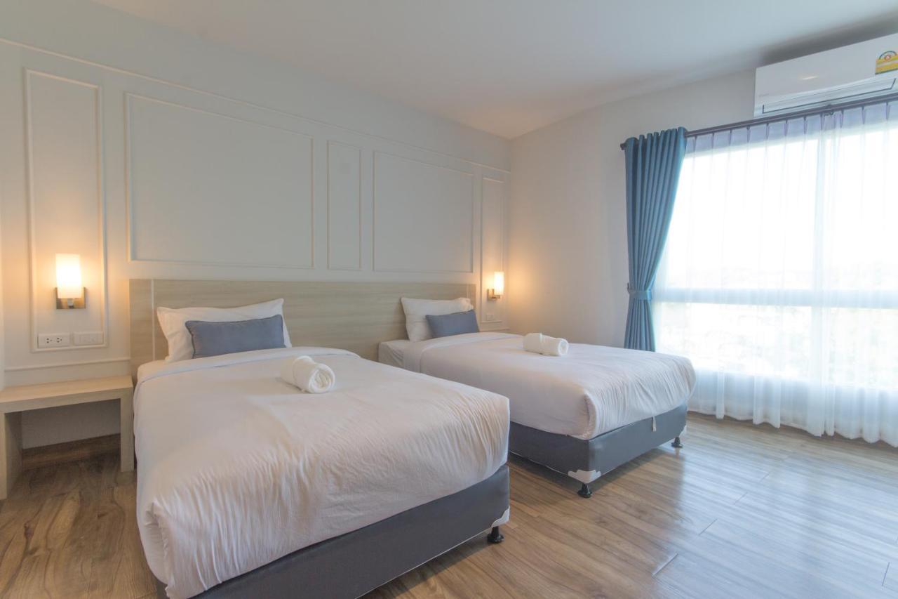 Donchan Grand Hotel Чиангмай Экстерьер фото